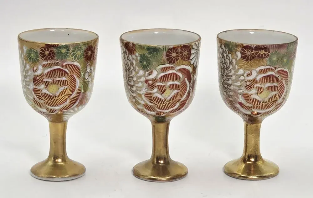 Kutani Ware Tokkuri Cup Set Hanazume Design Japanese Porcelain Saki Wine Sake
